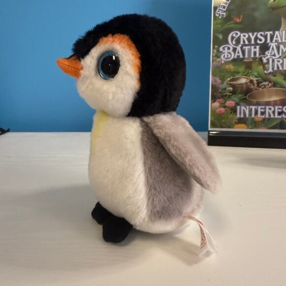 Ty Beanie Boo Pongo the Penguin 6” Plush – EUC - Picture 4 of 5